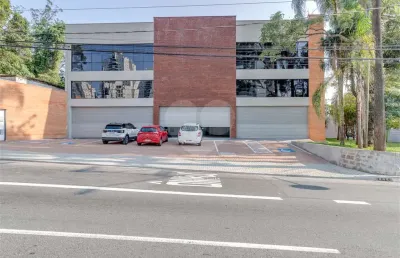 Ponto comercial para alugar na Avenida Nossa Senhora do Sabará, Jardim Marajoara, São Paulo