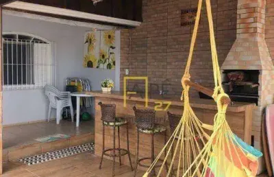 Casa com 2 dormitórios para alugar, 80 m² por r$ 2.500,00/mês - centro - cananéia/sp