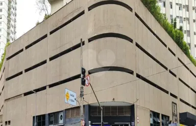 Barracão / Galpão / Depósito à venda na Rua Santo Antônio, Bela Vista, São Paulo