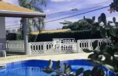 Linda casa térrea com 435 metros, piscina e churrasqueira no bairro de santa barbara , região de campinas sp