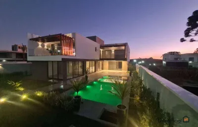 Casa com 4 dormitórios à venda, 544 m² por r$ 5.700.000 - passaúna - curitiba/pr