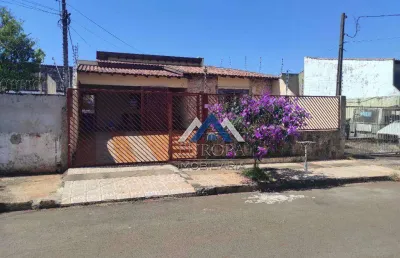Casa com 3 dormitórios à venda, 200 m² por r$ 480.000,00 - jardim pacaembu - londrina/pr