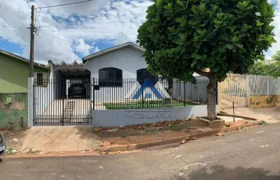 Casa com 3 dormitórios à venda, 120 m² por r$ 220.000,00 - newton guimarães - londrina/pr