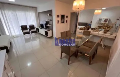 Vende-se apto com 04 quartos sendo 02 suítes, sol da manhã, 02 vagas