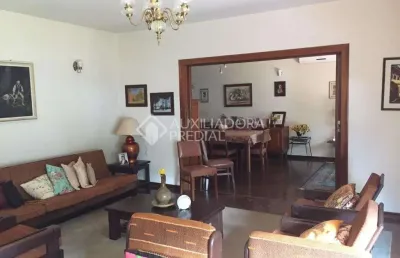 Casa em condomínio fechado com 6 quartos à venda na rua corcovado, 235, auxiliadora, porto alegre, 414 m2 por r$ 2.234.000