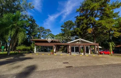 Casa em condomínio fechado com 4 quartos à venda na avenida juca batista, 8000, cavalhada, porto alegre, 432 m2 por r$ 2.890.000