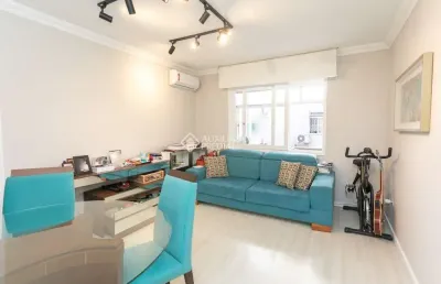 Apartamento com 2 quartos à venda na avenida do forte, 942, vila ipiranga, porto alegre, 65 m2 por r$ 330.000