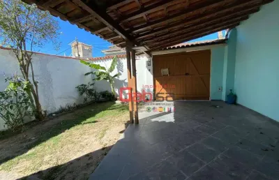 Casa com 3 dormitórios à venda, 196 m² por r$ 500.000,00 - foguete - cabo frio/rj