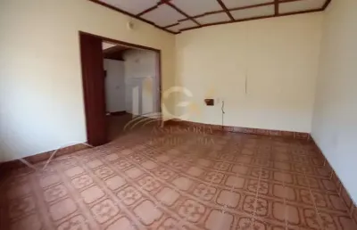 Casa antiga á venda no centro de indaiatuba com salão comercial alugado