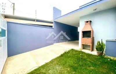 Casa com 3 quartos sendo 1 suíte bem localizada em peruíbe