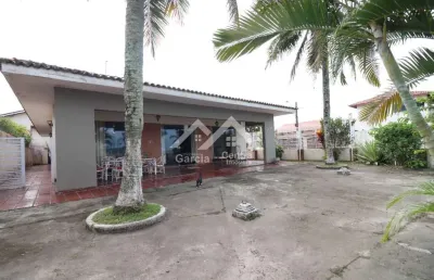 Casa com 3 quartos à venda na Balneário Florida, 201, Balneario Flórida, Peruíbe