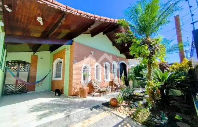Casa com 3 quartos à venda na Três Marias, 70, Balneário Três Marias, Peruíbe