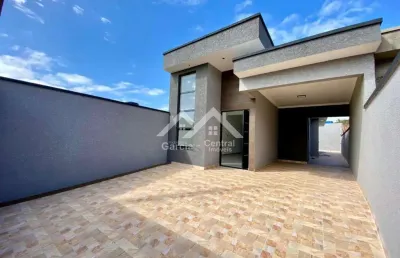 Casa moderna com acabamento de alto padrão em peruíbe