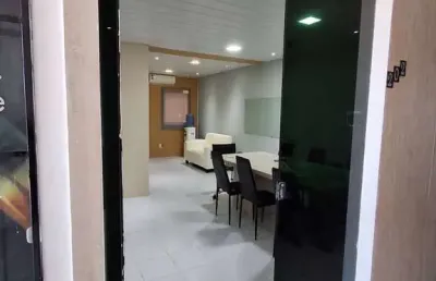 Sala comercial na torre prox a sicred e igreja são gonçalo