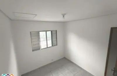 Apartamento com 2 dormitorios bem localizada com vaga de garagem