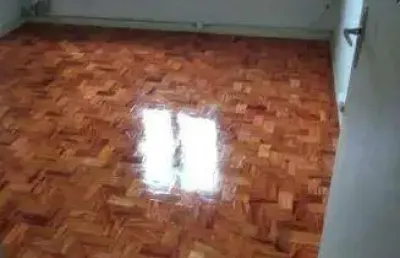Casa espaçosa para locação residencial ou comercial, 03 quartos!