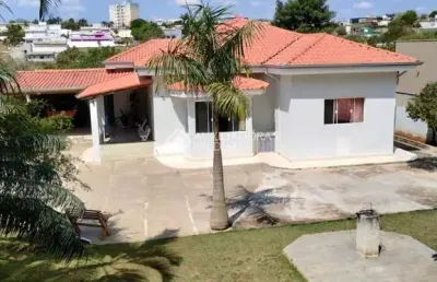 Fazenda à venda na zelia de lima rosa, 160, portal dos pássaros, boituva, 200 m2 por r$ 1.040.000