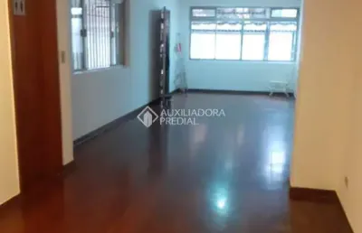 Casa com 4 quartos para alugar na rua nereu ramos, 160, planalto paulista, são paulo, 242 m2 por r$ 6.500