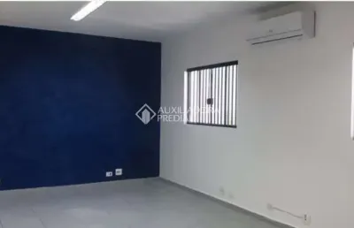 Casa com 9 quartos para alugar na rua bamboré, 41, ipiranga, são paulo, 210 m2 por r$ 10.200