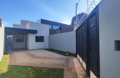Casa com 2 quartos à venda na Rua Ministro Petrônio Portela, Jardim Itamaracá, Campo Grande