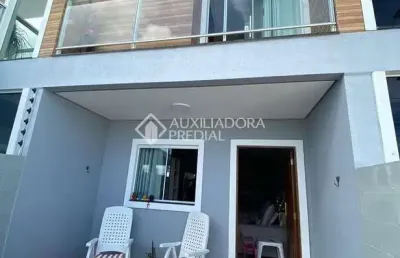 Casa com 2 quartos à venda na avenida red park, 401, são joão do rio vermelho, florianópolis, 103 m2 por r$ 600.000
