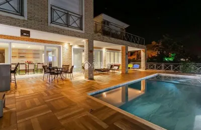 Casa com 6 quartos à venda na rua dos peixes, 135, jurerê internacional, florianópolis, 630 m2 por r$ 12.500.000