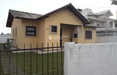 Casa com 2 quartos à venda na rua osvaldo rogério braga, 551, ingleses do rio vermelho, florianópolis, 90 m2 por r$ 904.300