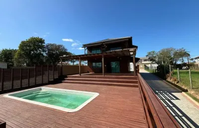 Casa com 2 quartos à venda na br 101, 1, roca grande, imbituba, 180 m2 por r$ 1.980.000