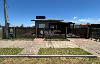 Casa com 2 quartos à venda na pedro pires, 1001, itapiruba, imbituba, 78 m2 por r$ 450.000