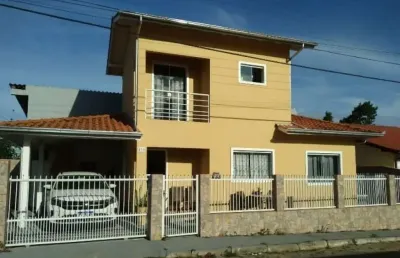 Casa com 2 quartos à venda na manoel luciano da silva, 279, centro, imaruí, 89 m2 por r$ 325.000