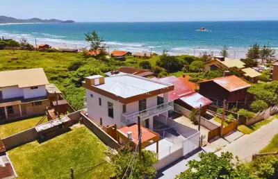 Casa com 4 quartos à venda na francisco manoel de moraes, 123, vila esperança, imbituba, 144 m2 por r$ 1.280.000