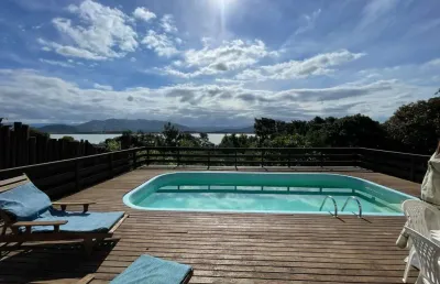 Casa com 3 quartos à venda na estrada geral de ibiraquera, 11, ibiraquera, imbituba, 235 m2 por r$ 1.850.000