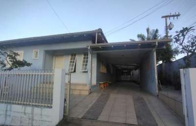 Casa com 3 quartos à venda na antônio paes, 249, paes leme, imbituba, 265 m2 por r$ 680.000