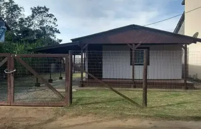 Casa com 4 quartos à venda na geral de ibiraquera, s/n, 106, ibiraquera, imbituba, 70 m2 por r$ 339.000