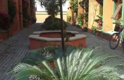 Casa em condomínio fechado com 2 quartos à venda na rua chile, 806, enseada, guarujá, 65 m2 por r$ 300.000