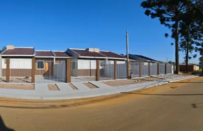 Casa com 2 quartos à venda na Avenida General Carlos Cavalcanti, Uvaranas, Ponta Grossa