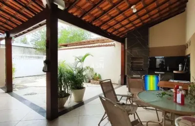 Casa com 2 quartos à venda no Jardim Mariléa, Rio das Ostras 