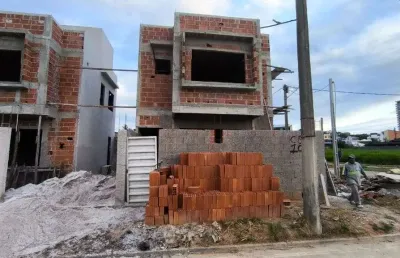 Casa com 3 quartos à venda no Vale das Palmeiras, Macaé 