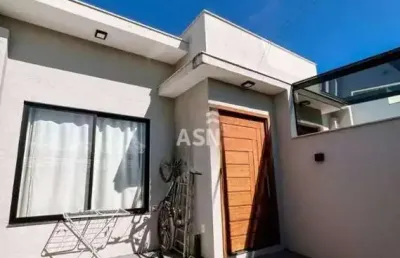 Casa com 2 quartos à venda no Vale das Palmeiras, Macaé 