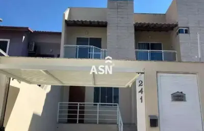 Casa com 3 quartos à venda no Novo Horizonte, Macaé 
