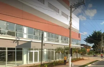 Loja comercial a 350 m. do metrô sacomã (linha verde) - 362 m²