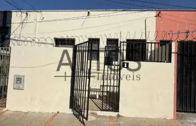 Casa com 1 quarto para alugar na avenida fernão dias, 350, jardim centenário, são carlos, 40 m2 por r$ 889