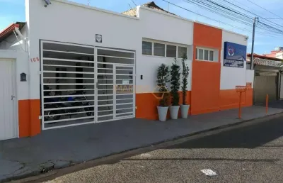 Casa com 4 quartos à venda no Centro, Araguari 