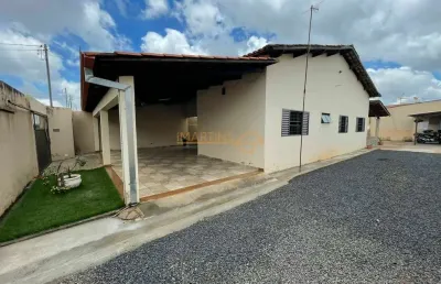 Casa com 6 quartos à venda no Miranda, Araguari 