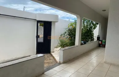 Casa à venda no bairro jardim milenium - araguari/mg