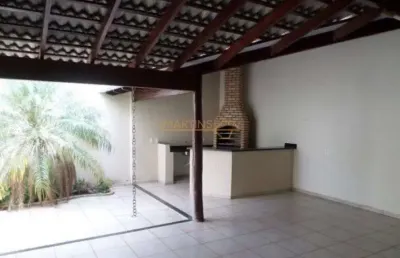 Casa à venda no bairro jardim interlagos i - araguari/mg