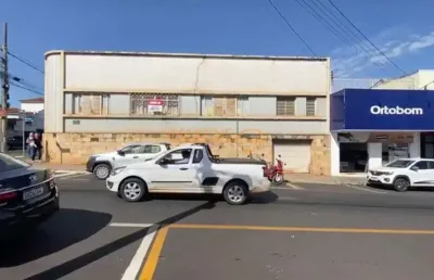 Sala comercial à venda no bairro centro - araguari/mg