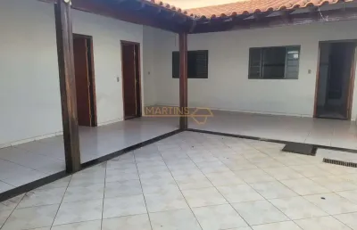 Casa à venda no bairro portal de fátima ii - araguari/mg