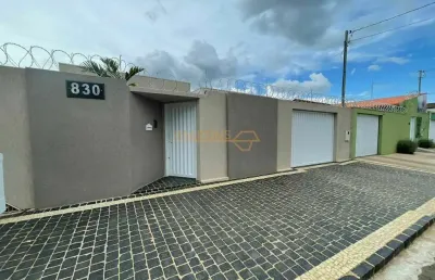 Casa com 3 quartos à venda no Santiago, Araguari 
