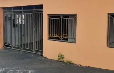 Casa com 3 quartos à venda no Centro, Araguari 
